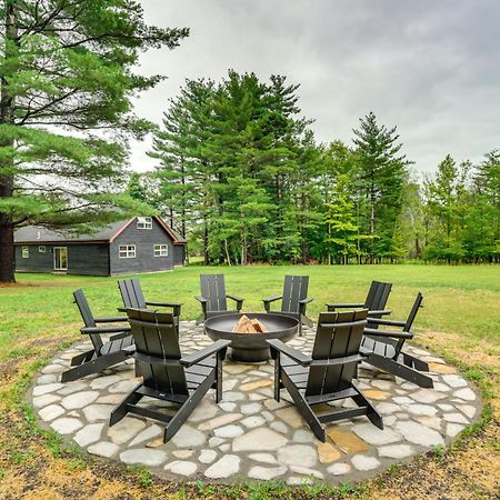 Villa Stylish Catskills Retreat Year-Round Adventure! Round Top Exterior foto